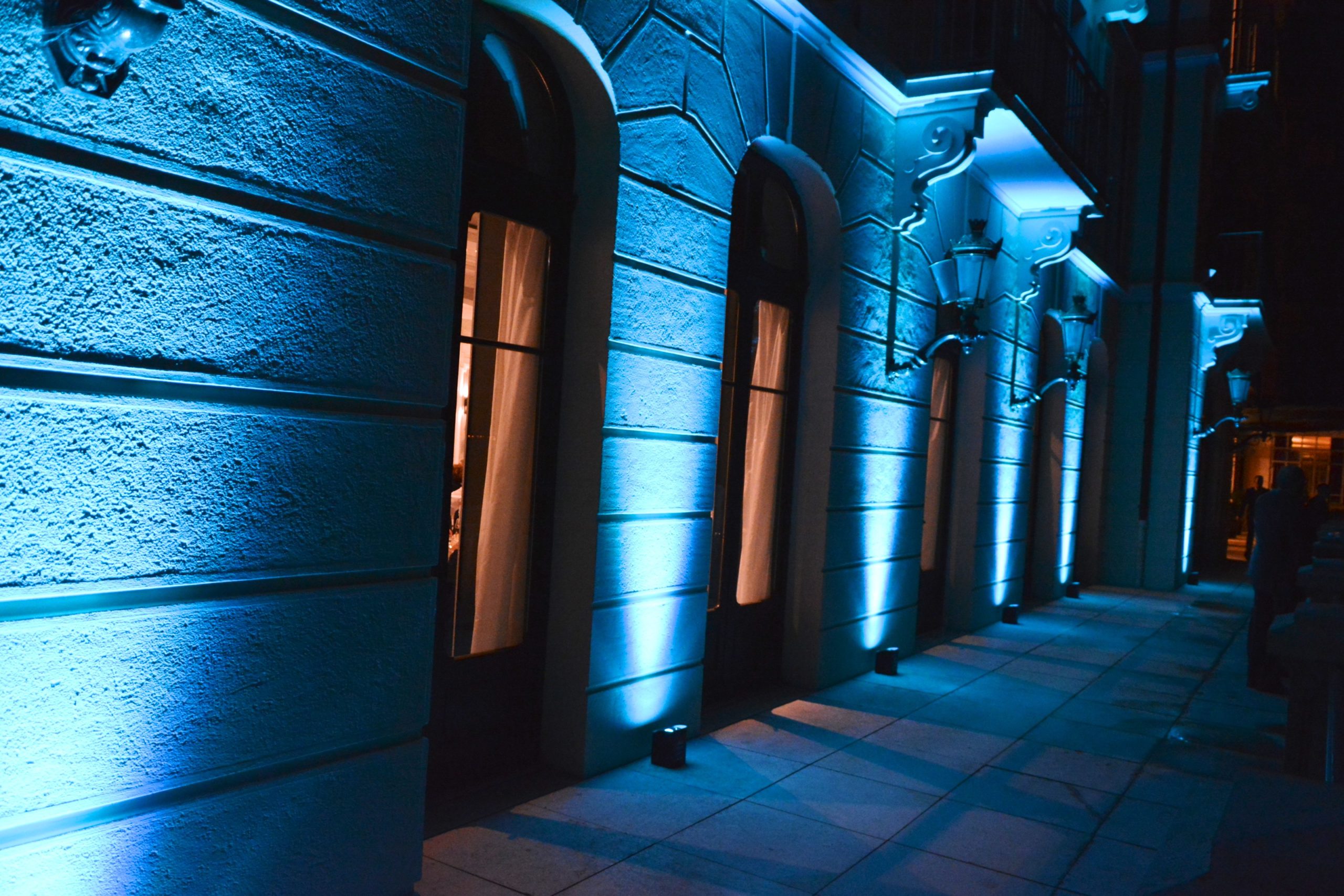 Éclairage LED sur batterie pour évènement professionnel